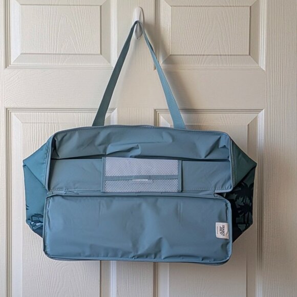 💙 Trader Joe’s large Dusty Blue Insulated Bag- New w/ Tag - Picture 4 of 7